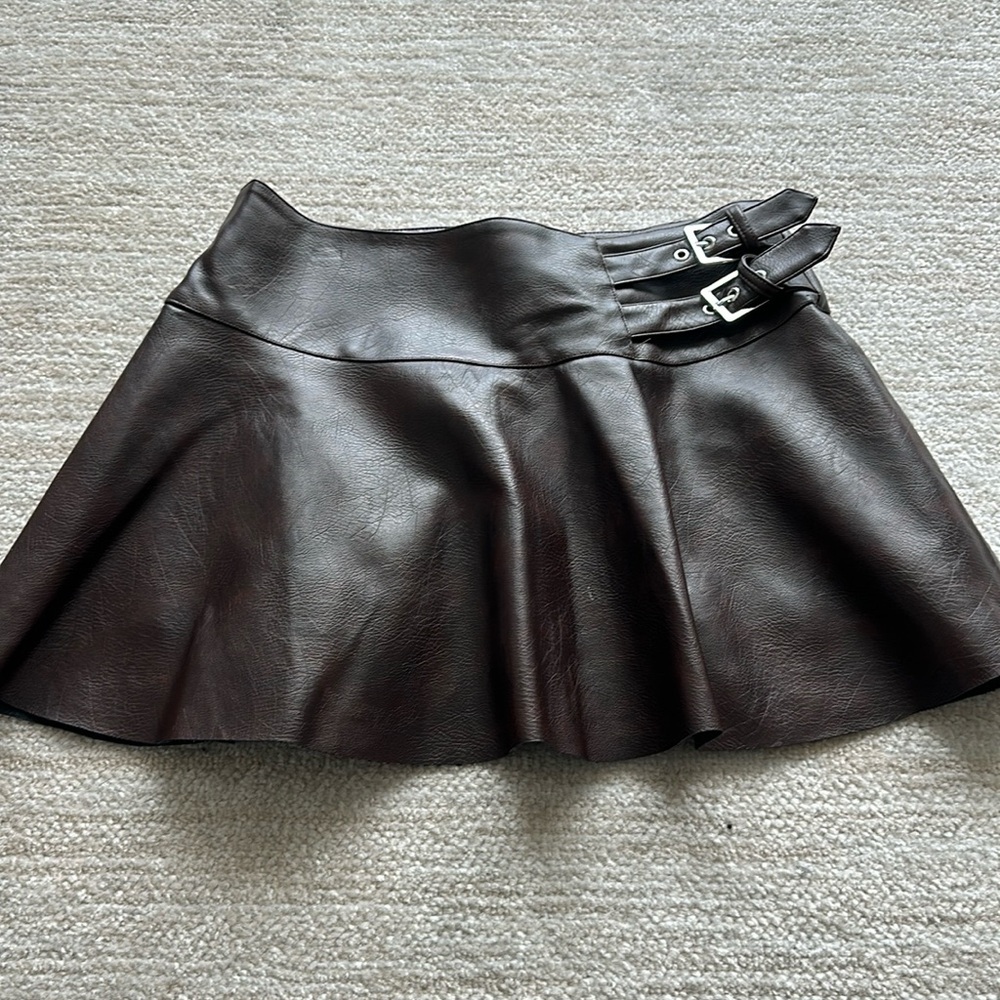 We wore what skirt size 10